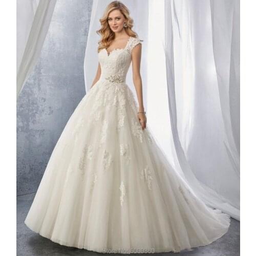 2019 bride dress New Style Sexy Backless Wedding Dress Vestido De Noiva A Line Lace Wedding Dress Sweeth Sash lace Summer Weddin