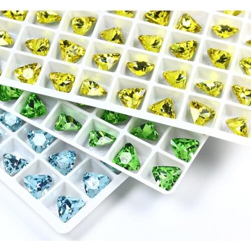 50pcs Nail Art Rhinestones Triangles Colorful Stones Nail Art Charm Crystal glass Rhinestone pointedback for needlework clothes