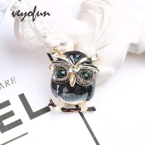 Veyofun Cute Owl Rhinestone Enamel Brooch Pin for Women Fashion Jewelry Badges Hat Backpack New