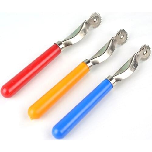 ZOTOONE Plastic Handle Scribing Tailor Tool Crimper Scribing Wheel Crimper DIY Steel Toothed Pressure Zoned Cloth Round Delimit