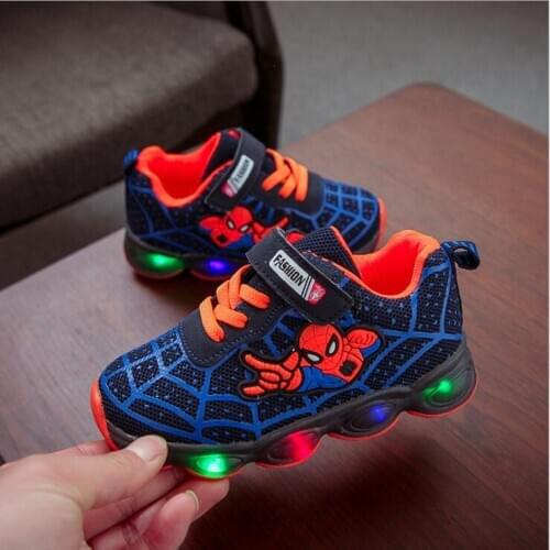 Spider man Kids Shoes With Lights Toddler Boys Glowing Casual Sneakers Children Sports Shoes for Baby Girls Led Sneaker