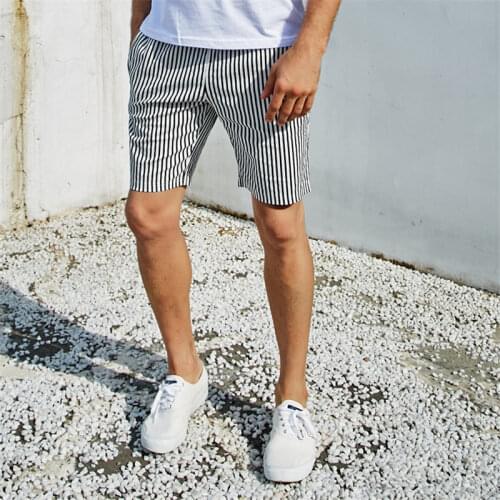 2020 Summer Gothic Men Casual Shorts Blue Pink Gray Striped Loose Shorts Beach Fashion Male Causal Knee Length Shorts Plus Size
