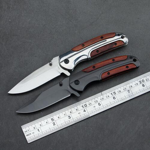 High quality Pocket Hunting Knife 440C Steel Blade Wood Handle Folding Blade Tactical Knives Survival Camping Knife sharp Tools