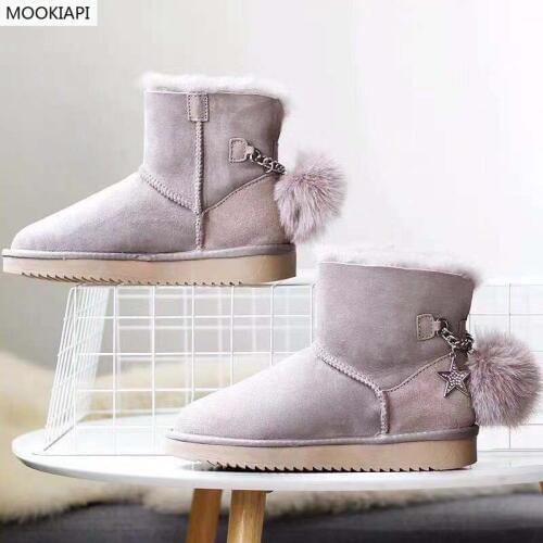 The latest high-quality snow boots in Europe in 2019, short-barreled womenshoes, real sheepskin, 100% natural wool, three color