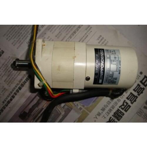 MSM022C2G SERVO MOTOR , used in good condition . 80% appearance new , good working , free shipping
