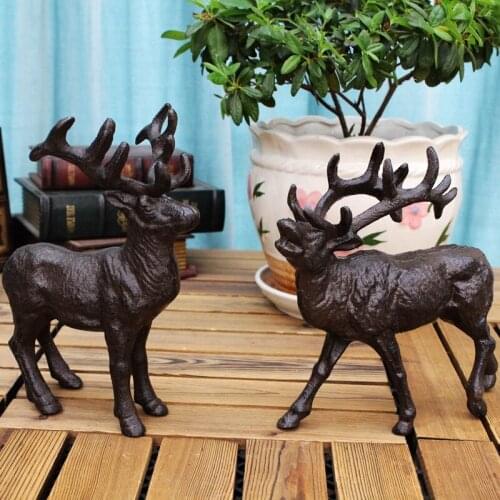 European Retro Home Decor Cast Iron Reindeer Figurines Heavy Industrial Accents Rustic Yard Showcase Display Metal Animal Status