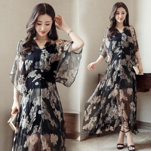 2020 summer new Korean V-neck Bohemian holiday mid long skirt show thin Chiffon print womens dress