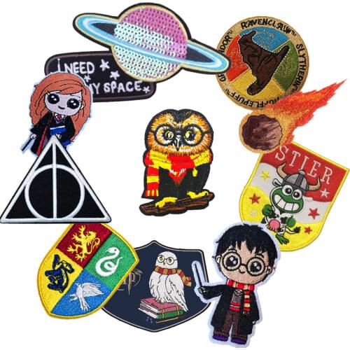 1 pcs Magic Academy Iron on Patches Appliques for Jackets Stickers Diy Anime Sew on Patch for Clothing Embroidered Badge