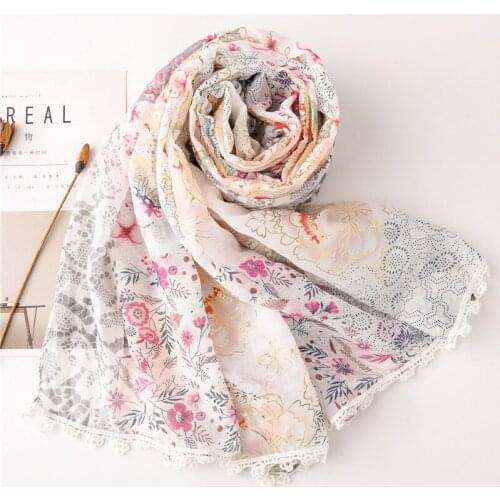 2021 Newest Women Floral Printed Pattern Gold Foil Scarf Lace Trim Shawls Wraps Hijabs Scarf