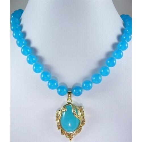 Ladys finest accessory! noble blue jades Necklace inlaid crystal blue jades pendant