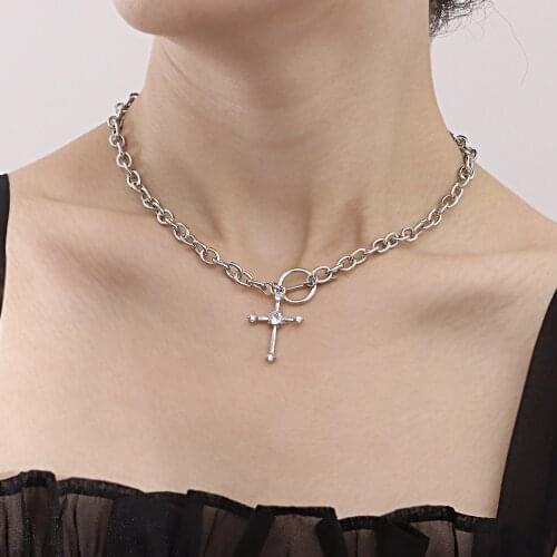Rhinestone Cross Pendant Necklace for Women OT Buckle Silver Color Clavicle Chain Short Necklaces Female 2021 Fashion Jewelry