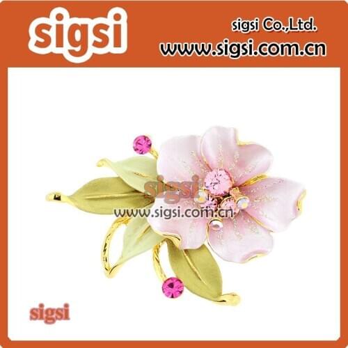 Womens Elegant Lily of The Valley Flower pink Enamel Brooch Pin Clothes Ornament Decor Jewelry