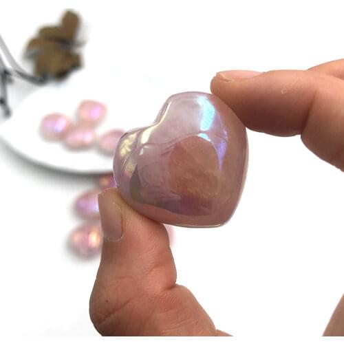 5pcs Random Titanium Rainbow Angel Aura Rose Quartz Crystal Heart Shape Gifts Healing Reiki Pendant Home Decor Palmstone