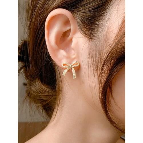 Hot Sell Earrings Light Luxury Bowtie Temperament Small Girl Heart Exquisite Ornaments Ear Stud Female For Women 2021