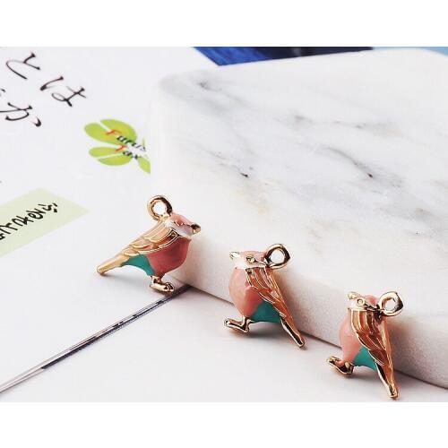 New style 30pcs/lot cute alloy drop oil bird shape alloy floating locket earring charms diy jewelry key chain/bracelet pendants