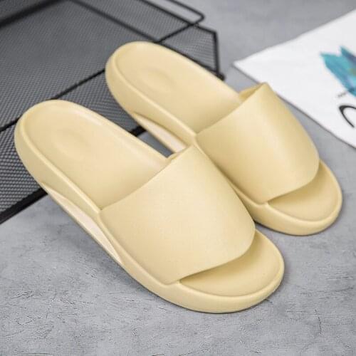 Men Home Slippers Comfortable Male Summer Beach Shoes Soft Sole Indoor Man Slippers Fashion Bathroom Slippers Mens Size 36-45