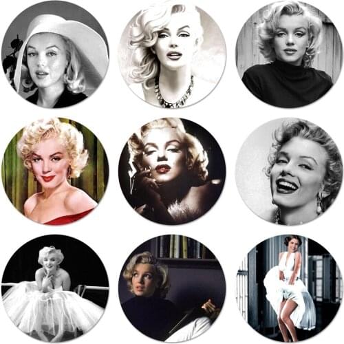 58mm Marilyn Monroe With a Cat Icons Pins Badge Decoration Brooches Metal Badges For Clothes Backpack Decoration