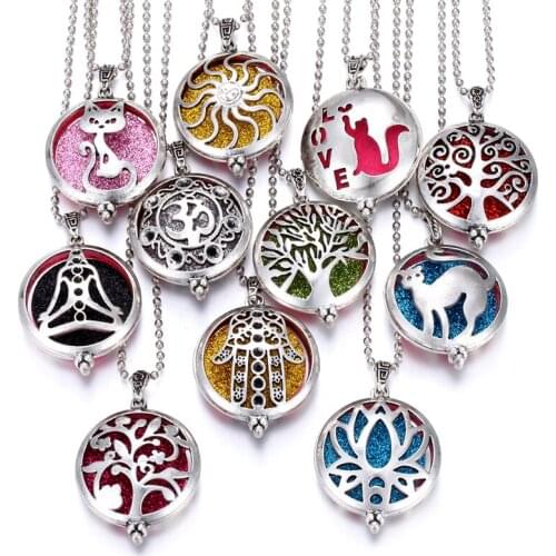 New Aromatherapy Pendant Necklace Vintage Box Diffuser Locket Pendant Essential Oil Diffuser Magnetic Perfume Necklace