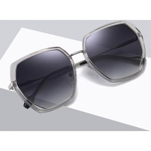 LUOMON Brand Designer Female Oversized Polarized Glasses Eyewear UV400 Womens Sunglasses Shades LM2223