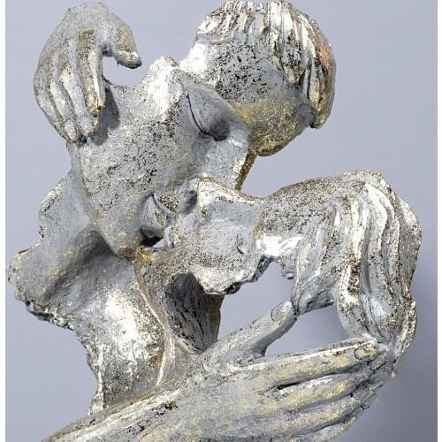 Vintage Kissing Couples Statue Valentines Day Christmas Gifts Figurines Home Living Room Interior Decoration Sculpture