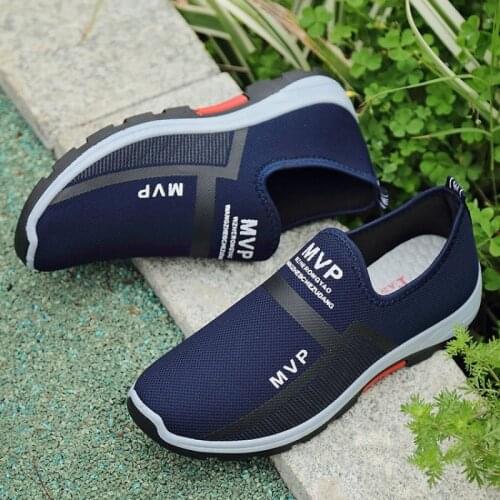 Summer Mesh Men Shoes Lightweight Sneakers Men Fashion Casual Walking Shoes Breathable Slip on Mens Loafers Zapatillas Hombre