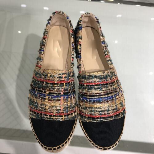 Shaduo Women's Moccasins