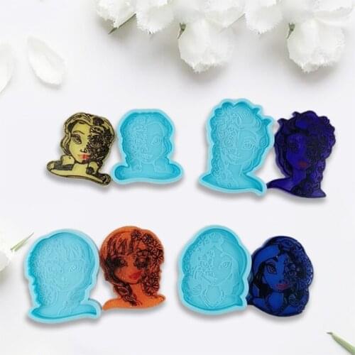 M2EA 4 Pcs Girls Mobile Phone Bracket Holder Epoxy Resin Mold Keys Decorations Silicone Mould DIY Crafts Making Tool