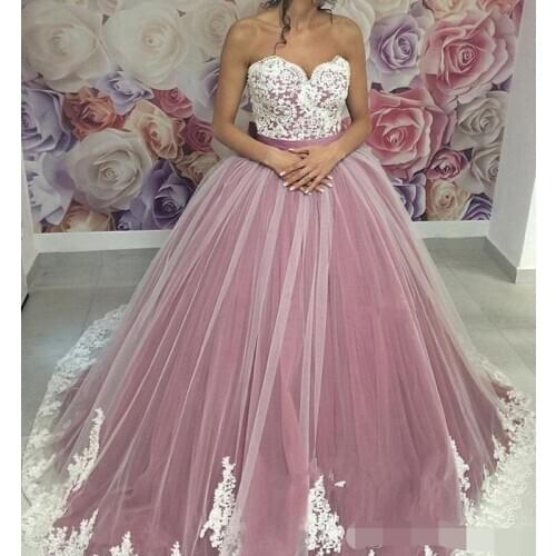 2019 Ball Gown Prom Dresses Sweetheart Lace Appliques Tulle Gorgeous robe de bal Formal Pageant Party Gown Quinceanera Dresses
