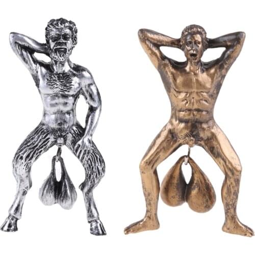 2021 New Funny Old Man with Special Door Knocker Pendant Figure Model Doorbell Decoration