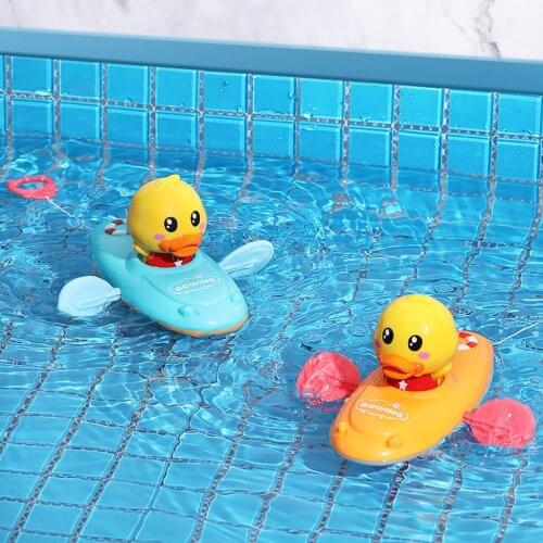 Wind Up Rowing Boat Duck Clockwork Floating Bathing Toy Water Fun for Bathtuh, Summer Inflatable Pools, Party Favors