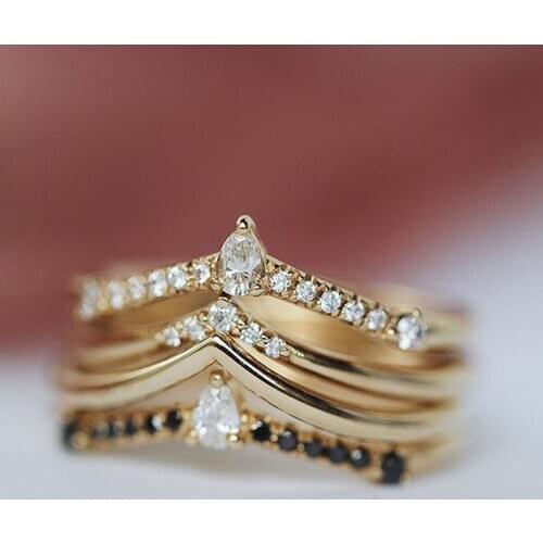 MENGYI New Style Charms Ring Gold Radiant Love Crystal Simple Design Fashion Wedding Rings For Women 9 2 5 Jewelry Retro Ring