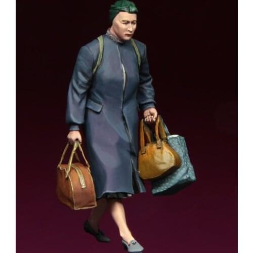 [tuskmodel] 1 35 scale resin model figures kit WW2 European refugees lady