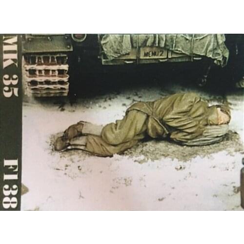 1/35 Sleeping soldier Resin kit soldiers GK Military theme of WWII Scene combination Uncoated No colour