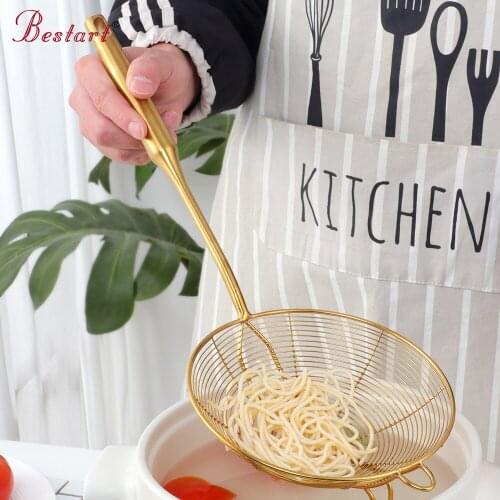 1 Pcs Colander Stainless Steel Skimmer Strainer Heat Resistant Solid Kitchen Strainer Frying Food Skimmer Ladle Colander