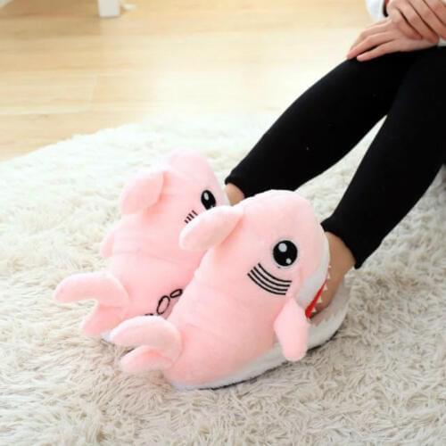 Coslony Winter Animal Funny Shoes For Men and Women 2019 Warm Soft Bottom Home Indoor Floor Shark Shape Furry Slippers Shallows