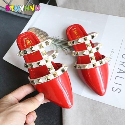 Fashion Rivet Leather Girls Sandals Kids Slippers 2021 Summer New Children Roman Sandals Princess Shoes Baotou Little Girl Shoes