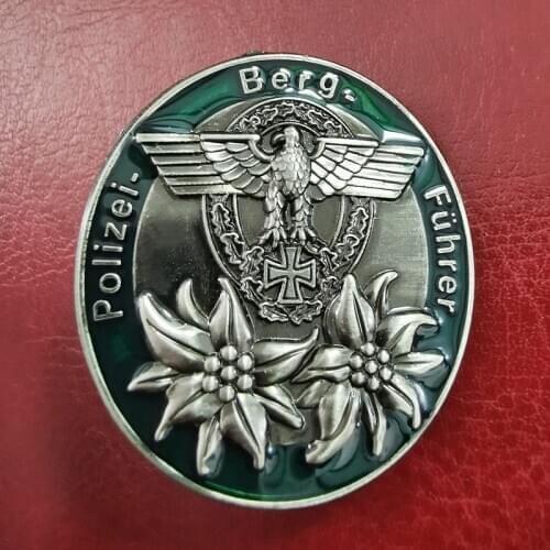 German WW2 Military Eagle Edelweiss Badge