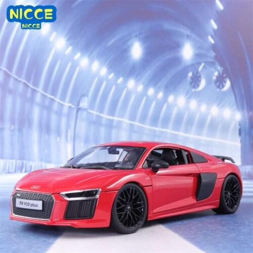 Maisto 1:18 Audi R8 V10 Plus Sports Car Simulation Alloy Finished Car Model With Base Collection Ornament Gifts