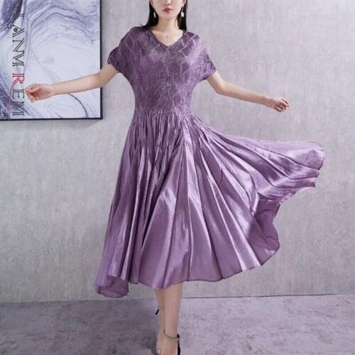 LANMREM Pleated Dress For Women Purple 2021 Summer Short Sleeve V Neck Loose Casual Temperament Swing Dresses 2D3979