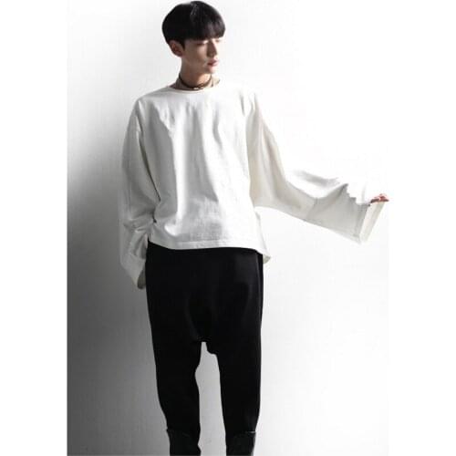 Yamamotos autumn T-shirt with irregular long sleeves and underpants