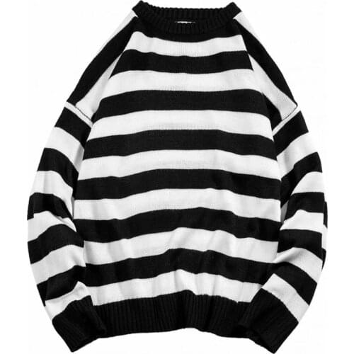 2020 Fashion Men Striped Casual Knitted Sweater Mens Korean Collage Autumn Pullover Tops Male O-Neck Oversize Sweater