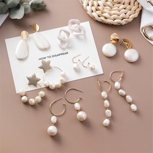 NEW Geometric Acrylic Color Pearl Shells Earrings Of Women To Restore Ancient Ways Simple Stud Earrings Accessories