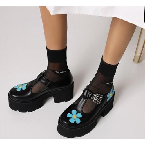 Women Lolita Belt Buckle Flower Patent Leather Gothic Punk Pumps Shoes Platform Chunky High Heel Creepers Japanese Harajuku 2021