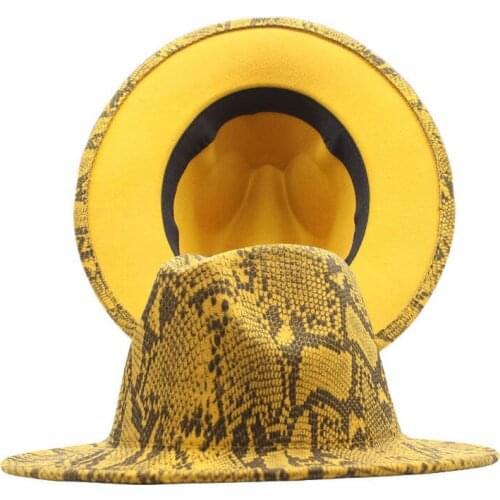 2021 New Yellow Bottom Patchwork Wool Felt Jazz Fedora Hats Printing Men Women Wide Brim British Church Hat Panama Trilby Cap