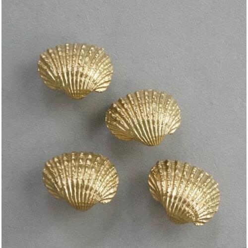 Brass Shell Shape Handle Nordic Light Luxury Cabinet Door Knobs Gold Cupboard Handles Drawer Pulls Decor Furniture Handles