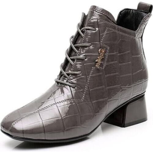 ZXRYXGS British Style Top Cowhide Martin Boots Autumn Womens Boots 2020 New Pointed Patent Leather Winter Boots Shoe Size 32-43
