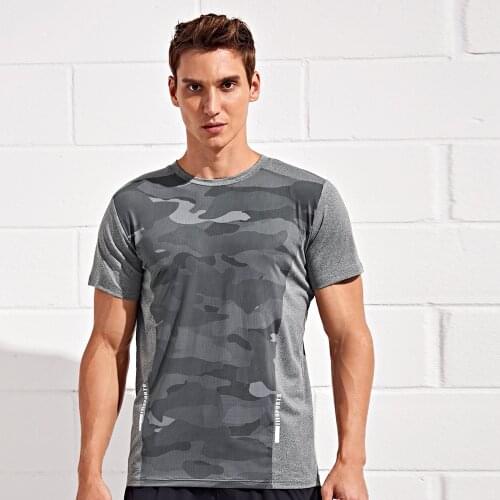 Men Running T Shirt Sweat Wicking Compression Elastic Workout Gym Basketball Short Sleeved Tee Sport Jersey Sportswear Tshirts