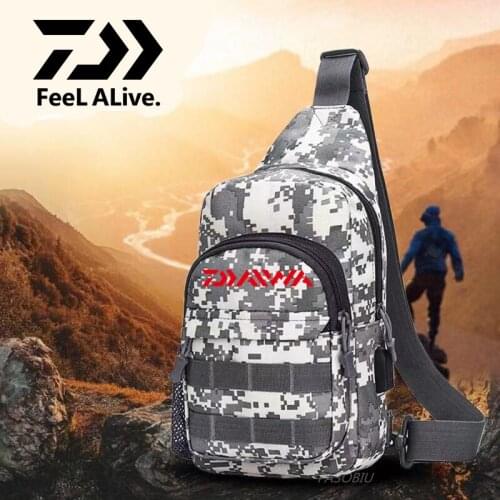 Daiwa Men And Female Fishing Bag Outdoor Sport Chest Bags Multi-function Zipped Tactical Messengers Bag Waterproof Shoulder Bag