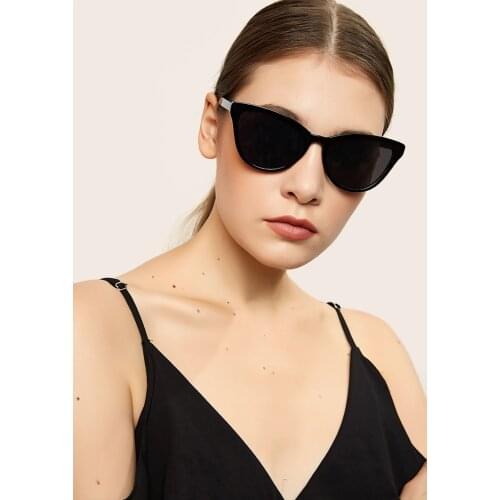 EAEONXE Womens Cat Eye Sunglasses