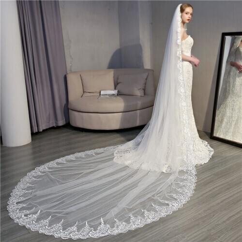 High Quality Bridal Veils 3.5m Off White Beautiful Lace Flower One-layer With Insert Comb Bridal Wedding Veil Voile Mariage
